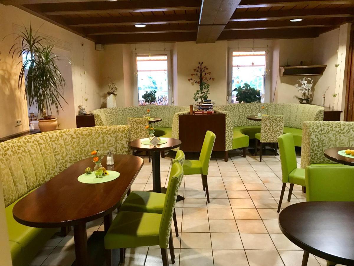 Hotel Moselterrasse Ediger-Eller Eksteriør bilde